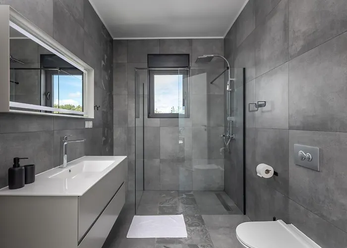 New! Luxury Solena 50 M2 Heated Pool 빌라 Juršići