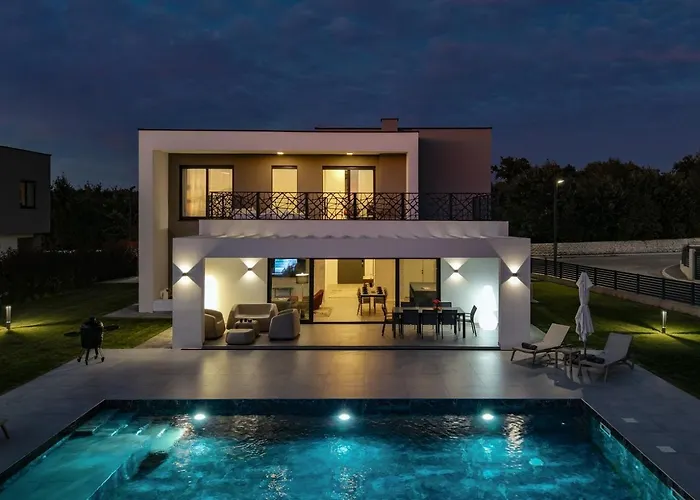 New! Luxury Solena 50 M2 Heated Pool Juršići