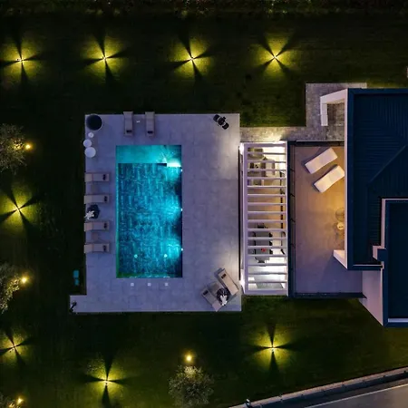 New! Luxury Solena 50 M2 Heated Pool Juršići